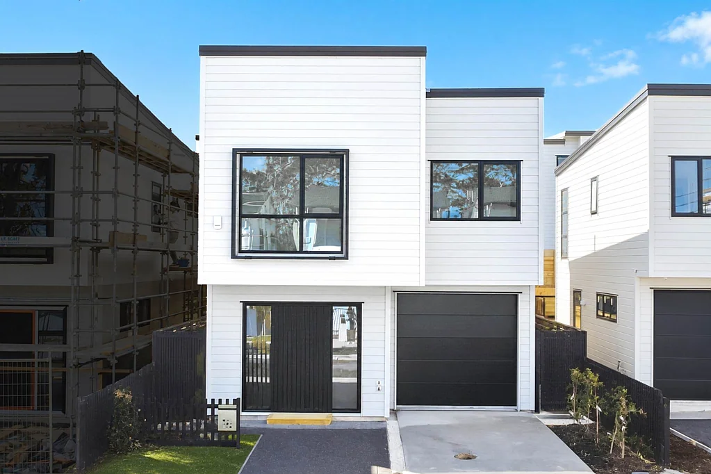 Westgate 4બેડરૂમ Spacious Parking  Modern Living