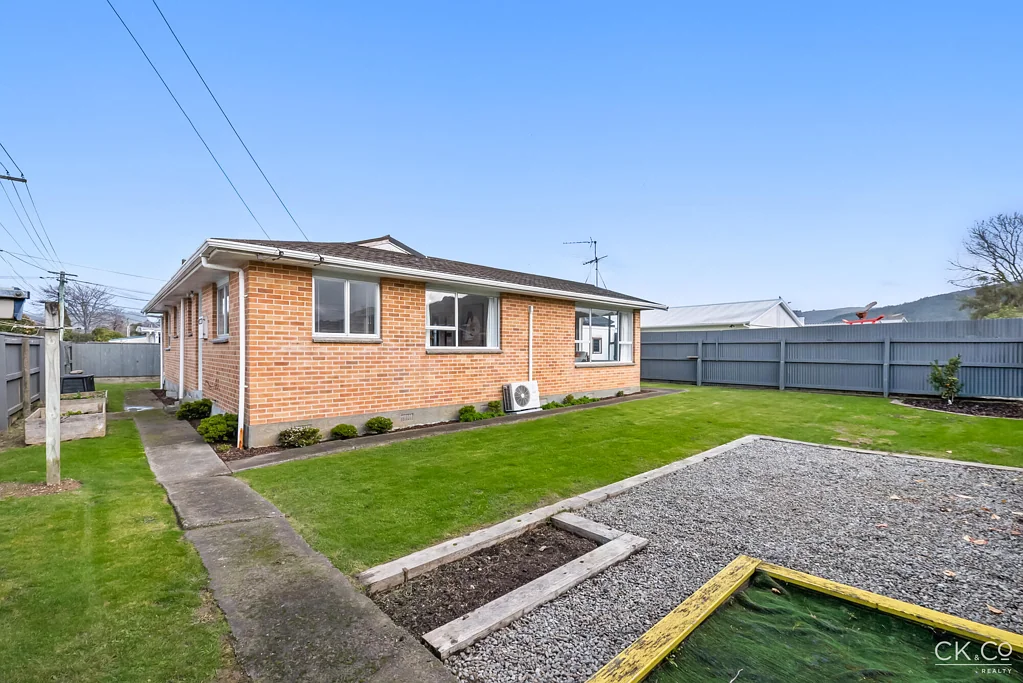 Trentham 3Habitaciones Your First Home Called... It Wants You to Answer!