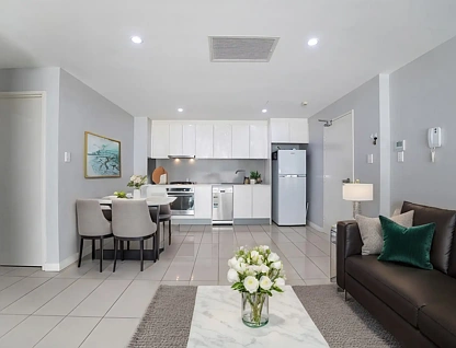 305/28-32 Smallwood Avenue, Homebush, Inner West, 2 غرف, 2 حمامات, Apartment
