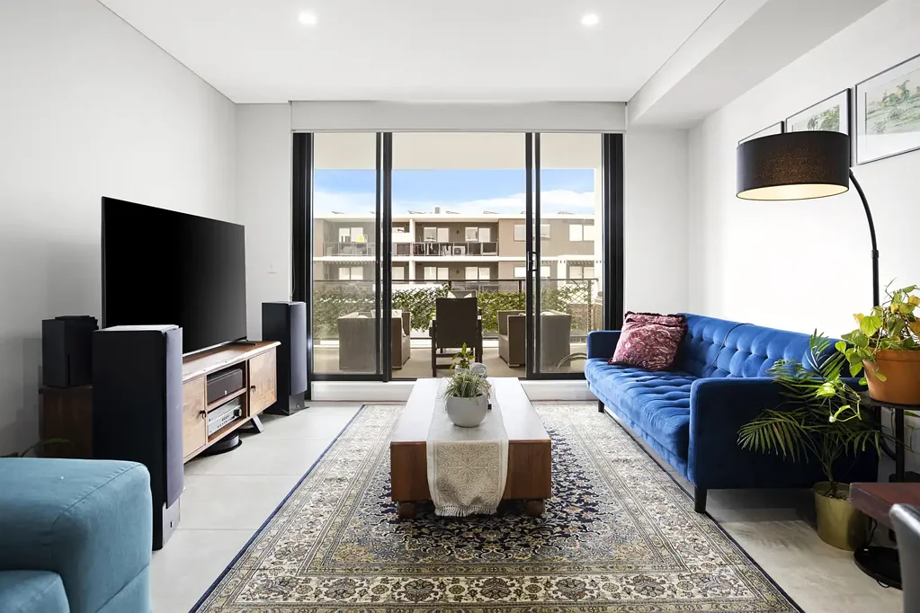 Schofields 2બેડરૂમ Spacious, ALAND Built Apartment, Within 10 Minute Walking Distance to Schofields Train Station & Village!