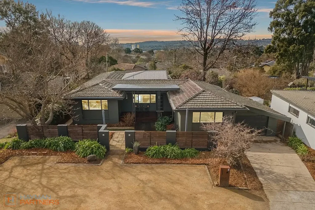 7 Cumberlege Crescent, Pearce, ACT 2607
