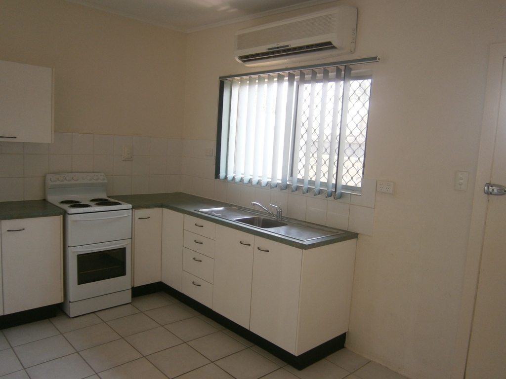 FLAT 1 88 WEST ST, MENZIES QLD 4825, 0房, 0浴, Unit