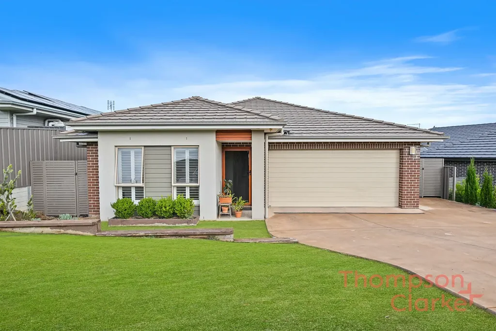 Gillieston Heights 4બેડરૂમ Modern Family Living With Space For Everyone!