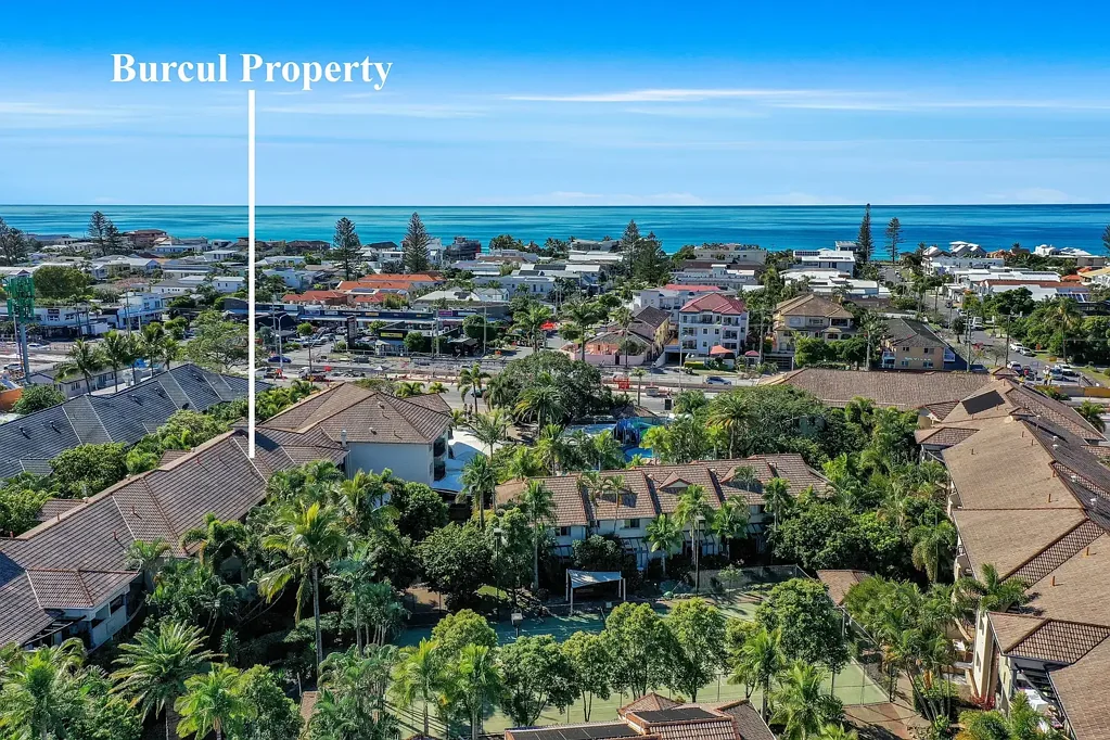 Mermaid Beach 2ਬੈੱਡਰੂਮ A Beautiful Lifestyle Apartment at MERMAID BEACH - Walk to Beach & Cafes !