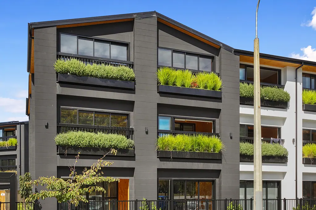 Christchurch Central 1 Bedroom Parkside Apartment with City Vibes