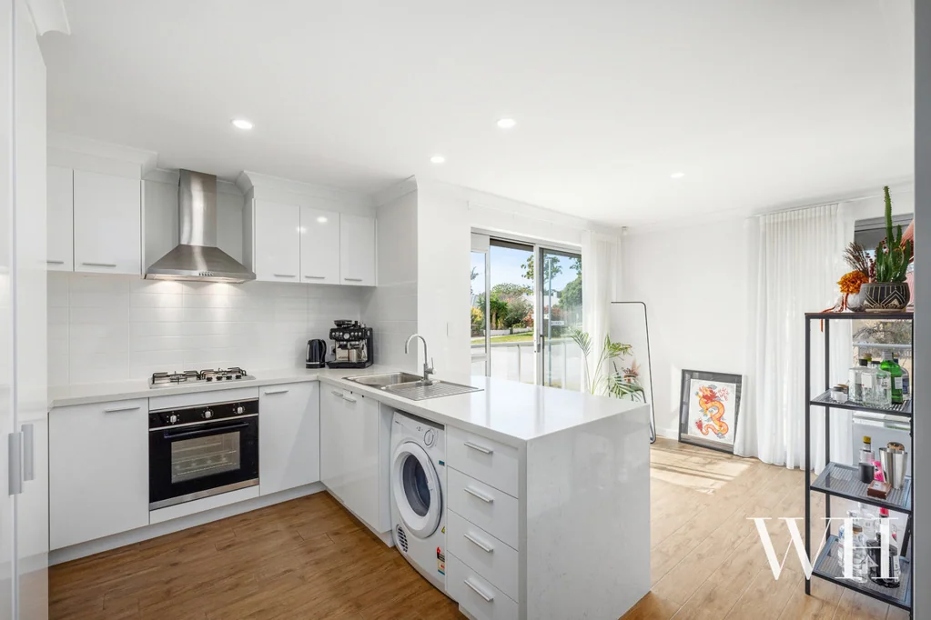 23/19 Coode Street, Fremantle, WA 6160