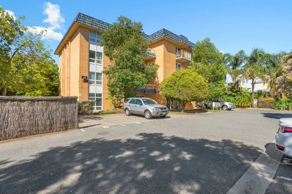 12/15 Byron Street, Glenelg, SA 5045