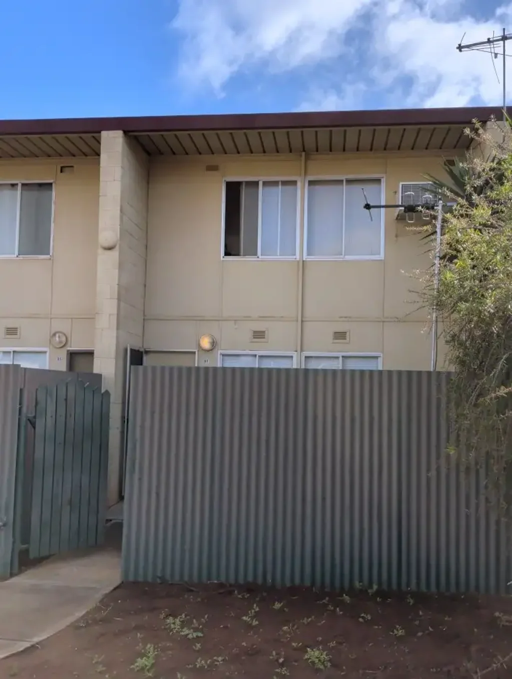 Kambalda West 2 Slaapkamer Affordable Townhouse Leased until January 2027!