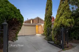 48 Park Crescent, Caulfield North