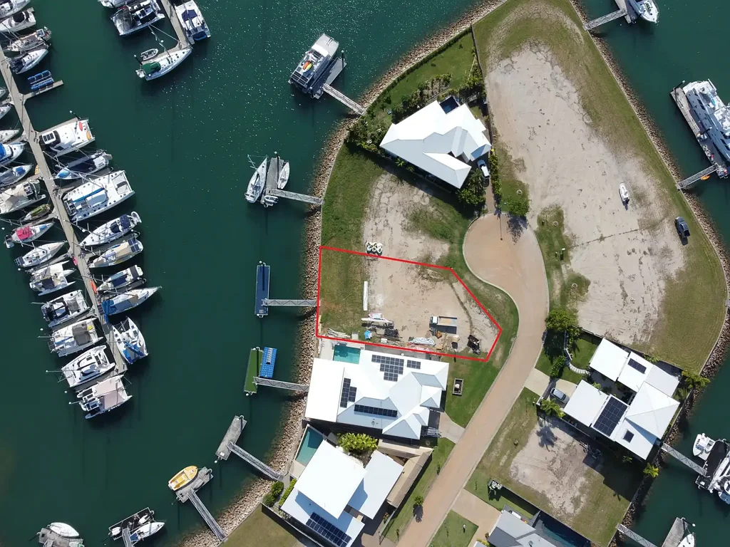 Nelly Bay Absolute Waterfront Land with Private Pontoon
