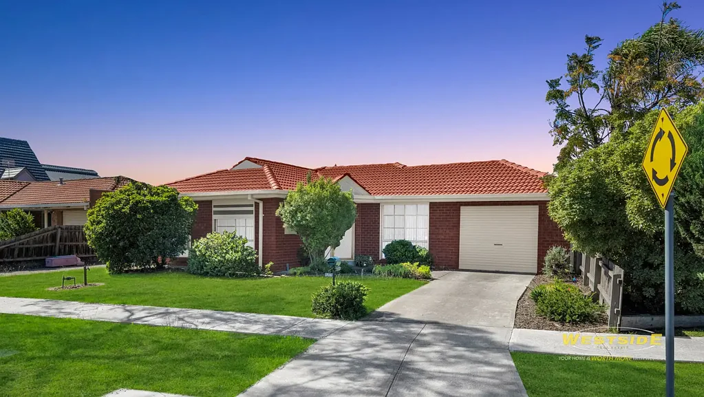 1/77 Somerset Drive, Sunshine North, VIC 3020