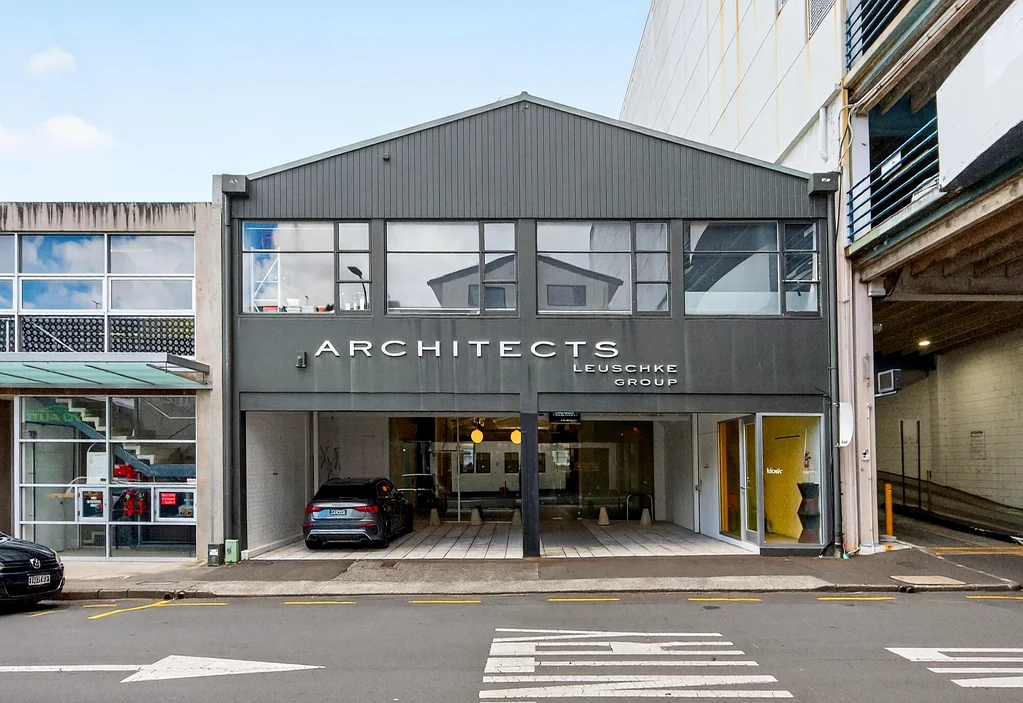 Newmarket Premium Newmarket Leasing Opportunity