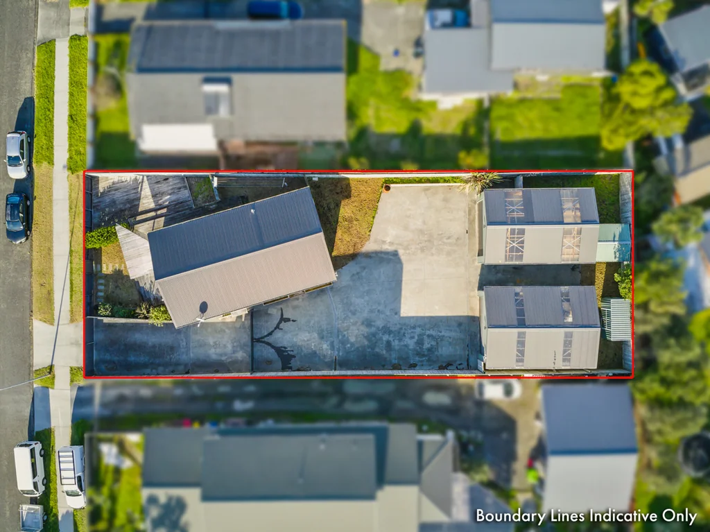 Waikanae Beach 3ਬੈੱਡਰੂਮ Enthusiasts Dream Garaging by the Beach!