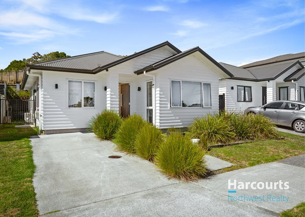 Modern Comfort Meets Lifestyle Living in Kumeu