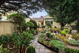 17 Carrington Street, Hampton East