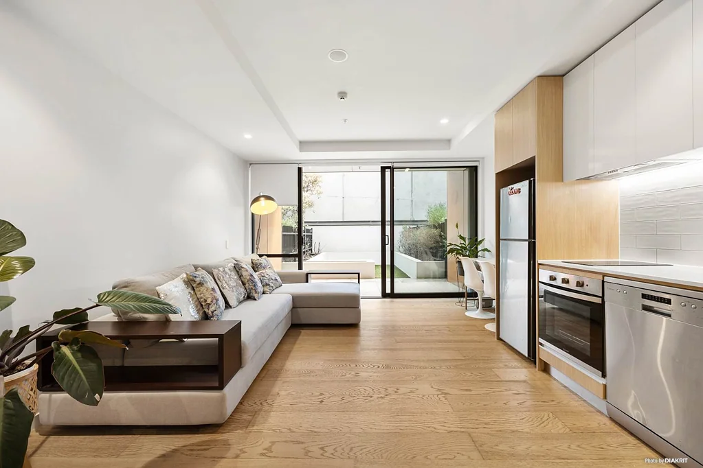 Mount Eden 1房  Cozy Living with A Massive Patio in DGZ