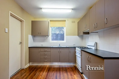 3/10 Tweedside Street, Essendon, VIC 3040, 3 ਕਮਰੇ, 1 ਬਾਥਰੂਮ, Townhouse