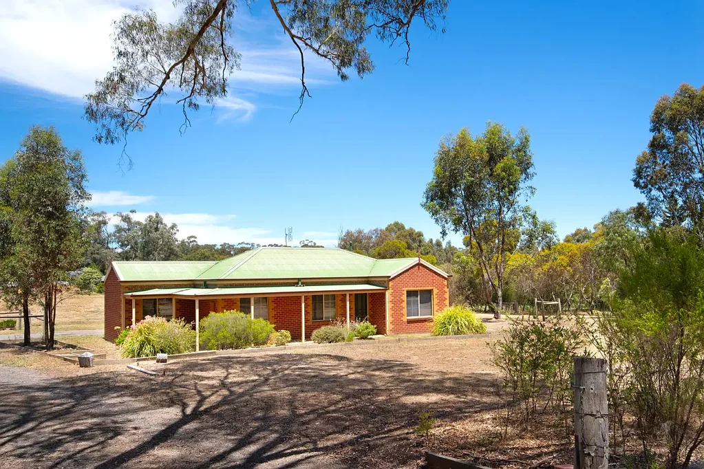 8 Hawkins Road, Campbells Creek, VIC 3451