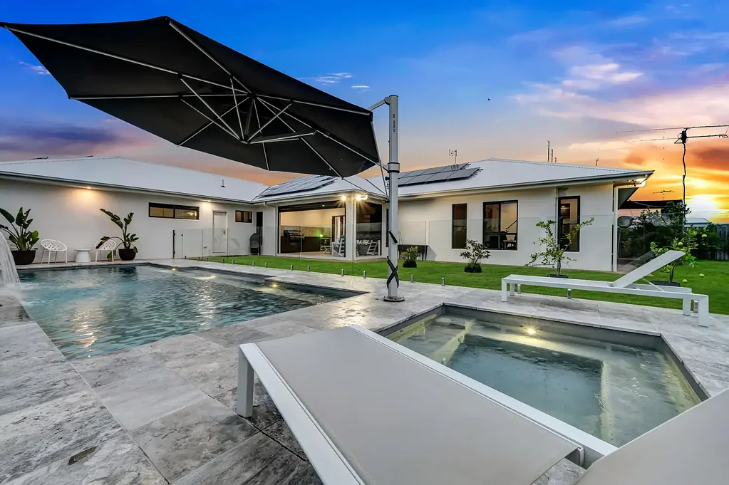 6 Chaumont Street, Burdell, QLD 4818