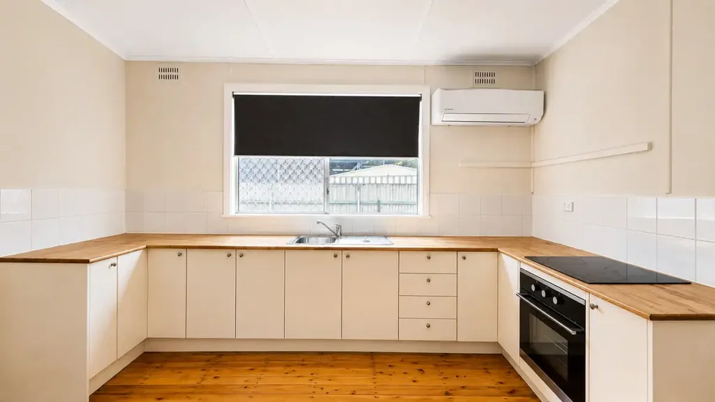 Modern & Low-Maintenance One-Bedroom Living