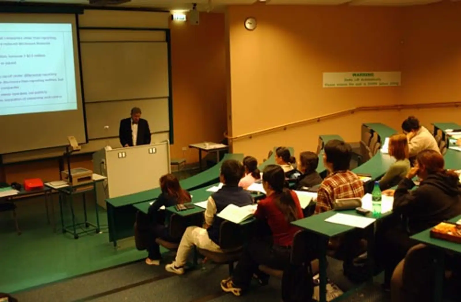 新西兰中学生在国际比赛中取得好成绩