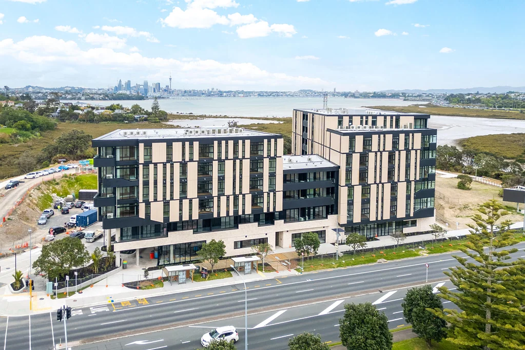 Takapuna 2房  Amaia - Special Promotional Price - Act Now!