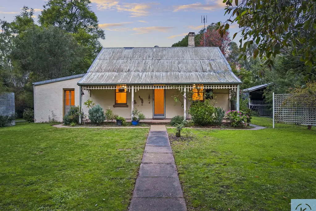 Tocumwal 3房  Peace, Privacy and Cottage Charm in a Beautiful Garden Setting