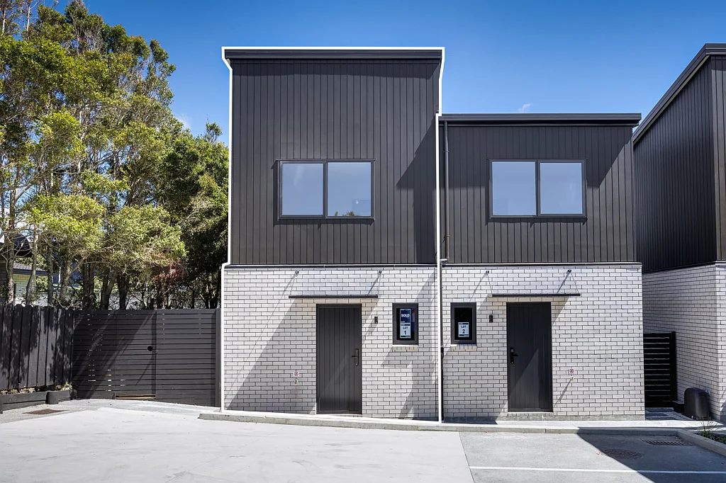 1/96 Bluebird Crescent, Unsworth Heights, North Shore City, Auckland