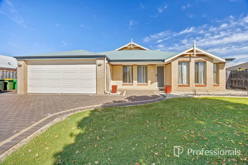 32 Burleigh Drive, Australind, WA 6233