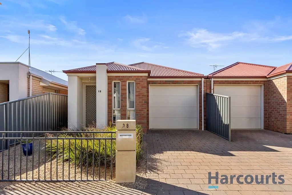 Andrews Farm 3Moenga 18 Tuggarah Street - A Set-and-Forget Investment with a Trusted Tenant
