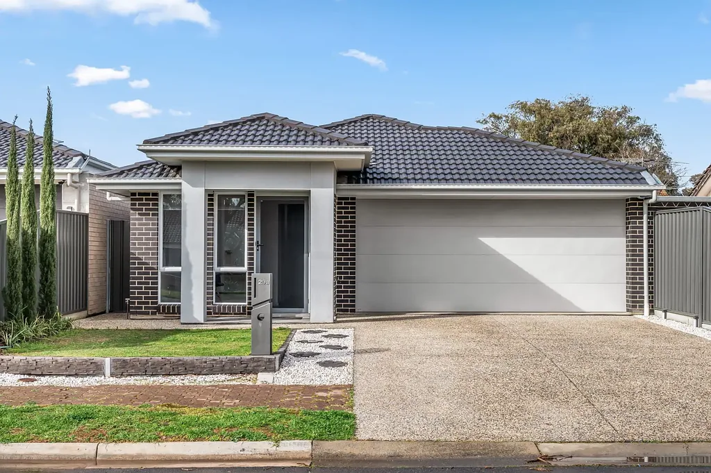 Ingle Farm 3 Bedroom Beautiful Modern Home in a Prime Location