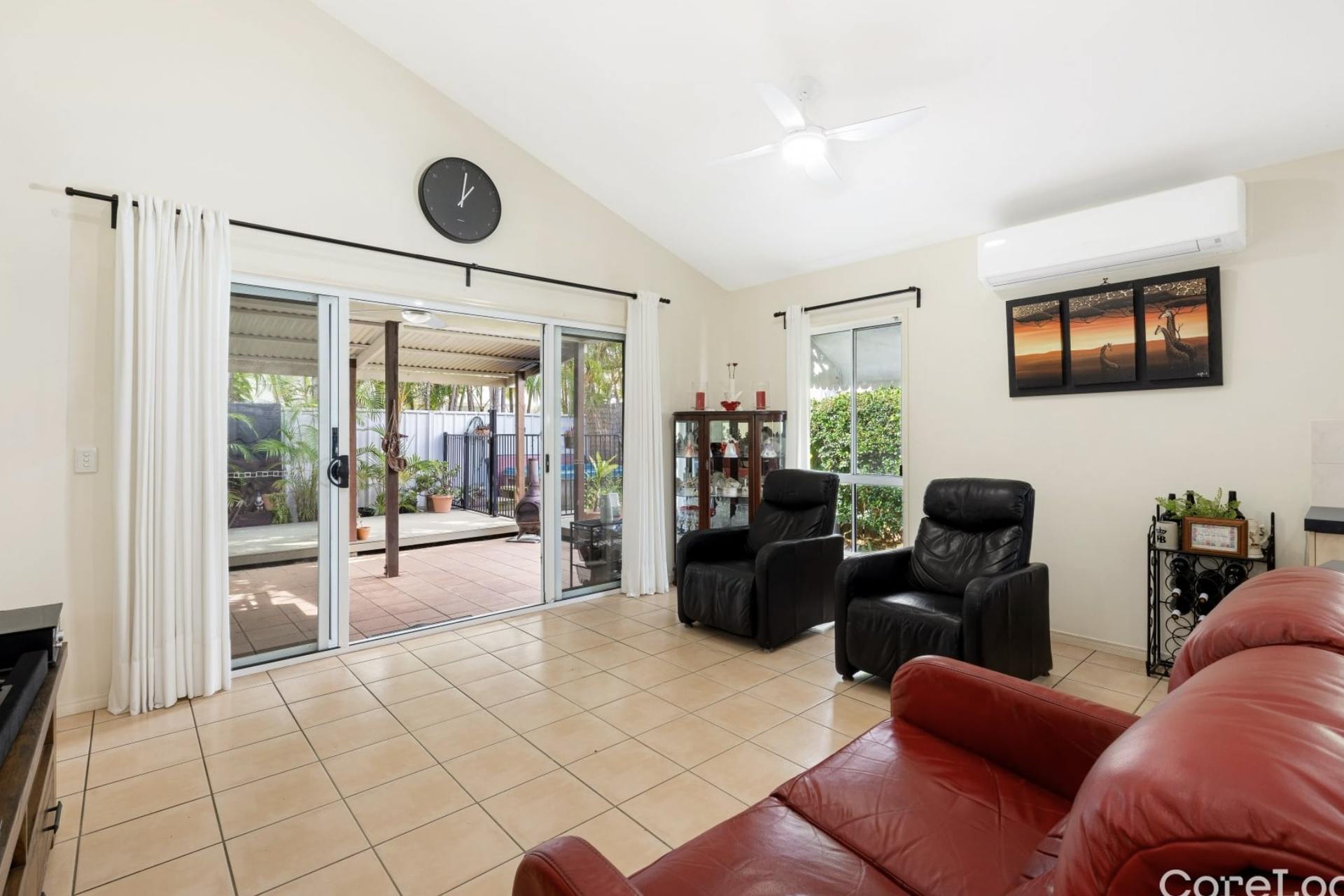 2 ST LUCIA CR, PARREARRA QLD 4575, 0 chambres, 0 salles de bain, House