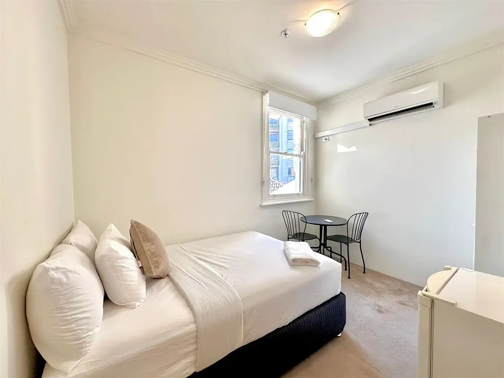 Modern Furnished Studio Units in Potts Point Move In Today!