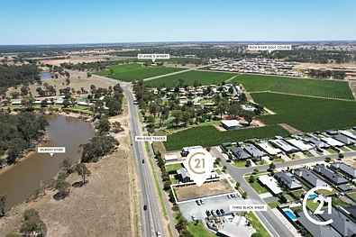 Moama Build Up For A View!