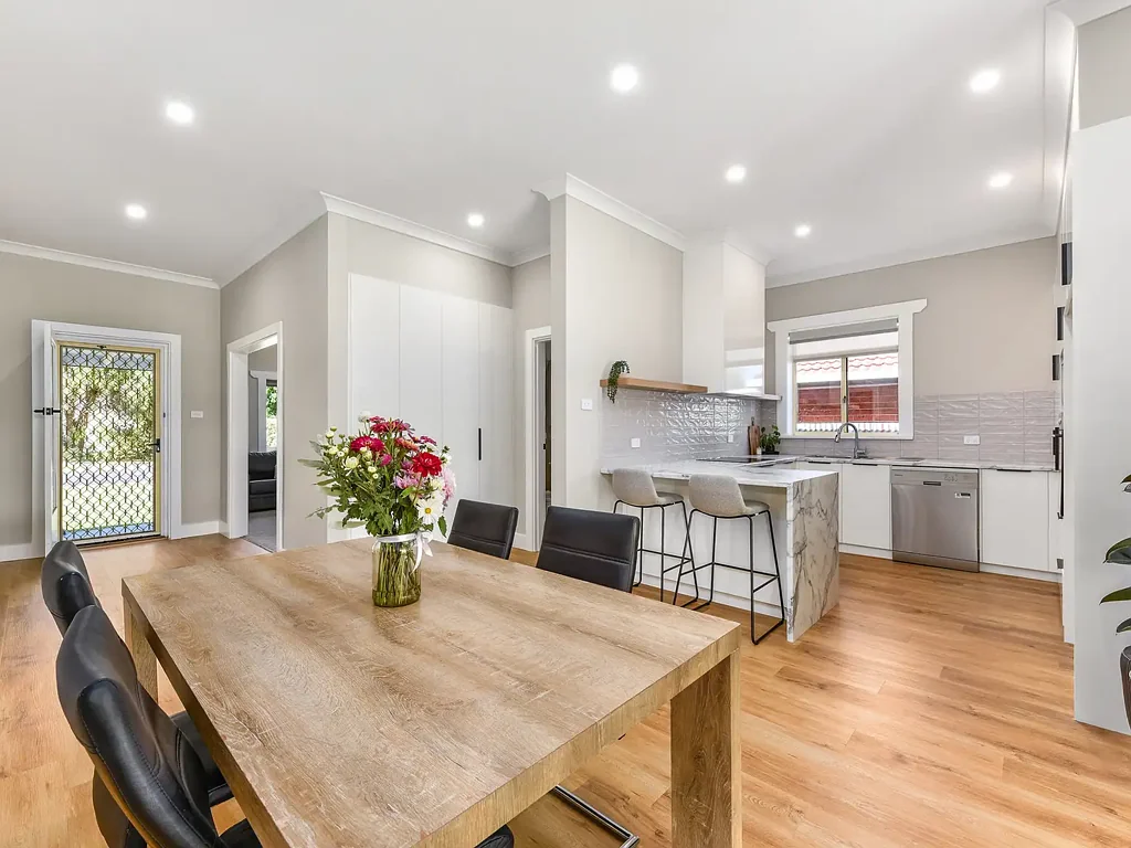33 Aitken Street, Millicent, SA 5280