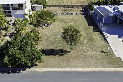 37 Gloucester Avenue, Hideaway Bay, QLD 4800, 0 chambres, 0 salles de bain, Section