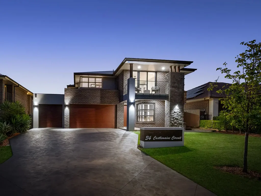 34 Castlemaine Circuit, Harrington Park, NSW 2567