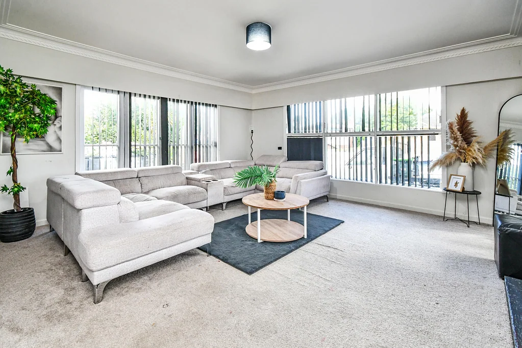 Manurewa 3ห้องนอน GREAT FIRST HOME BUY