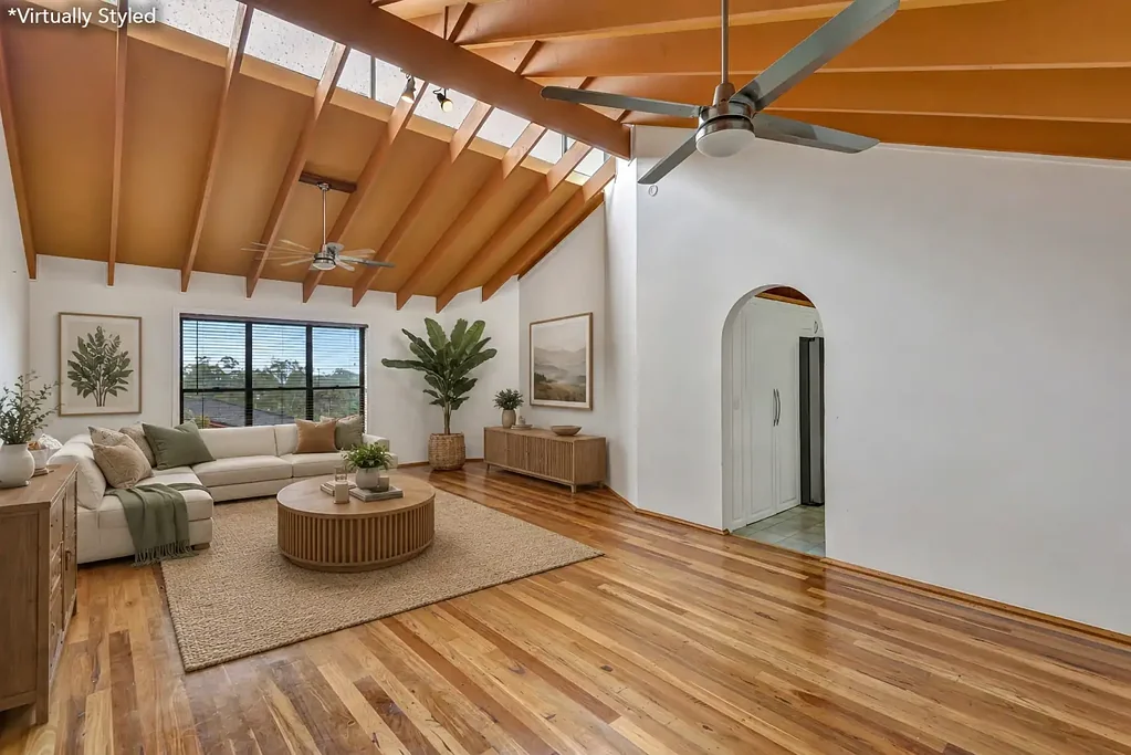 Goonellabah 4房  Beautiful home, sensational views, inground pool,