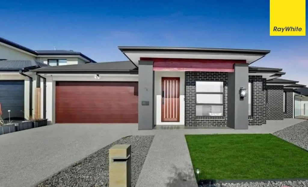 Deanside 4Kwarto Fully Upgraded Near-New Family Home in Prime Deanside Location