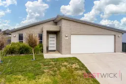 10 Twynam Avenue, Windradyne