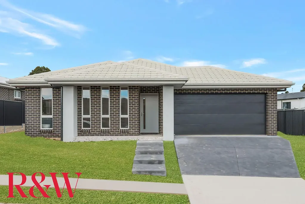 Brand New Gorgeous Adenbrook Home in the Hillcroft Estate!