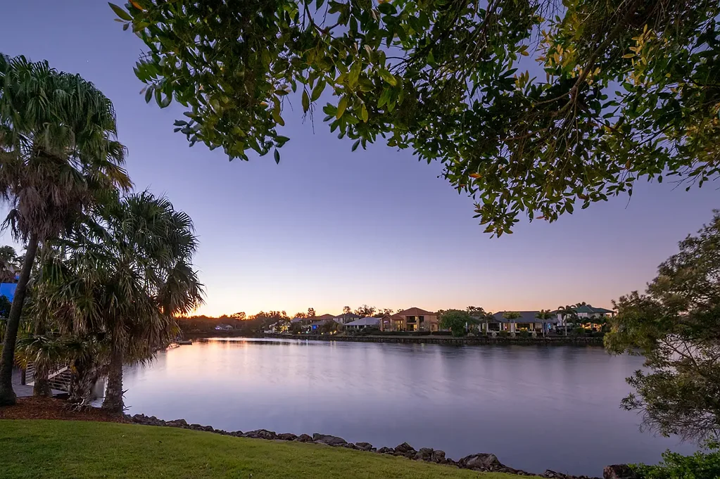 71 Stillwater Dr, Twin Waters, QLD 4564