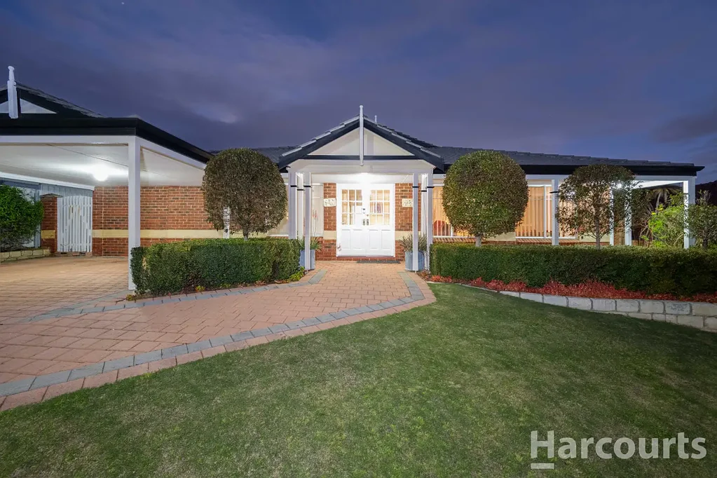 Currambine 5ਬੈੱਡਰੂਮ Super-Sized Family Living in a Sought-After Cul-de-Sac