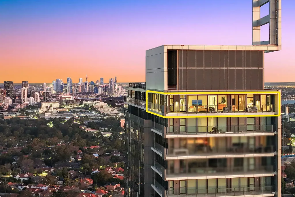Chatswood 4غرفة نوم Pure Indulgence, Unmatched Penthouse Atop 'Metro Grand'