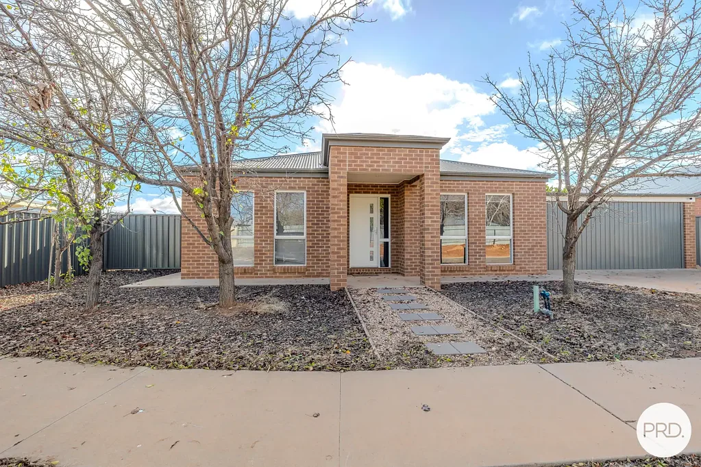 Red Cliffs 3 Slaapkamer Modern Family Living with Space to Entertain