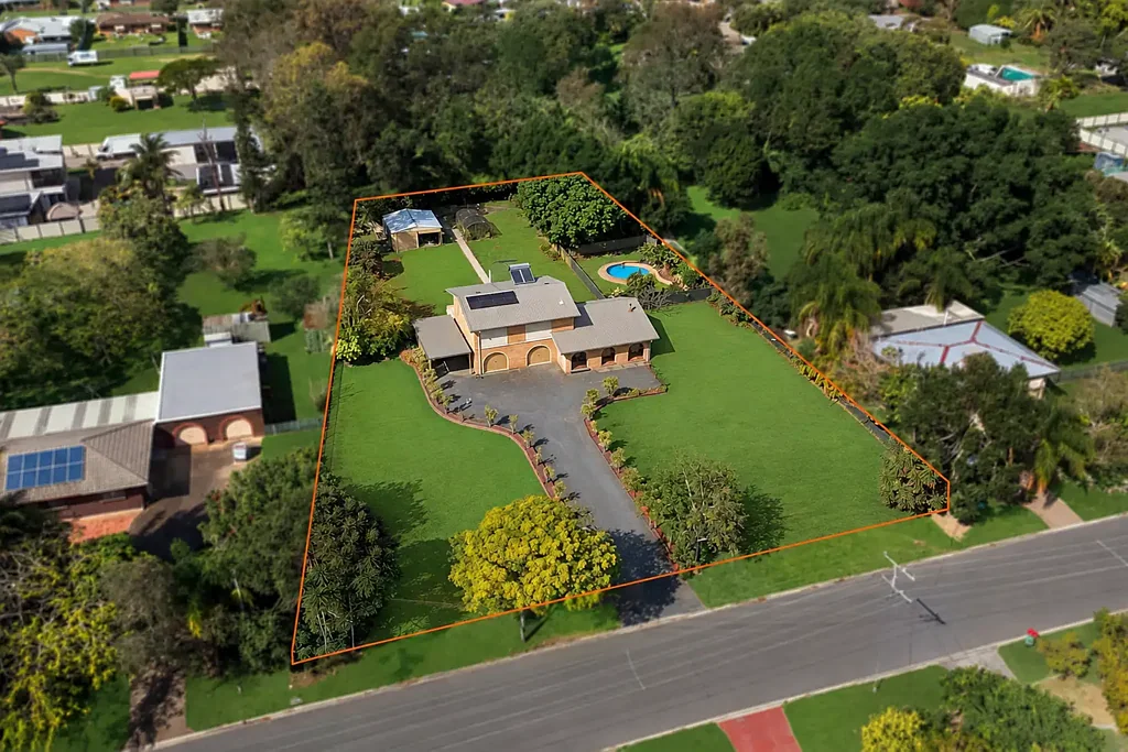 Deception Bay 3 Slaapkamer CONTACT DEMI LOW FOR MORE INFORMATION 0412 944 941