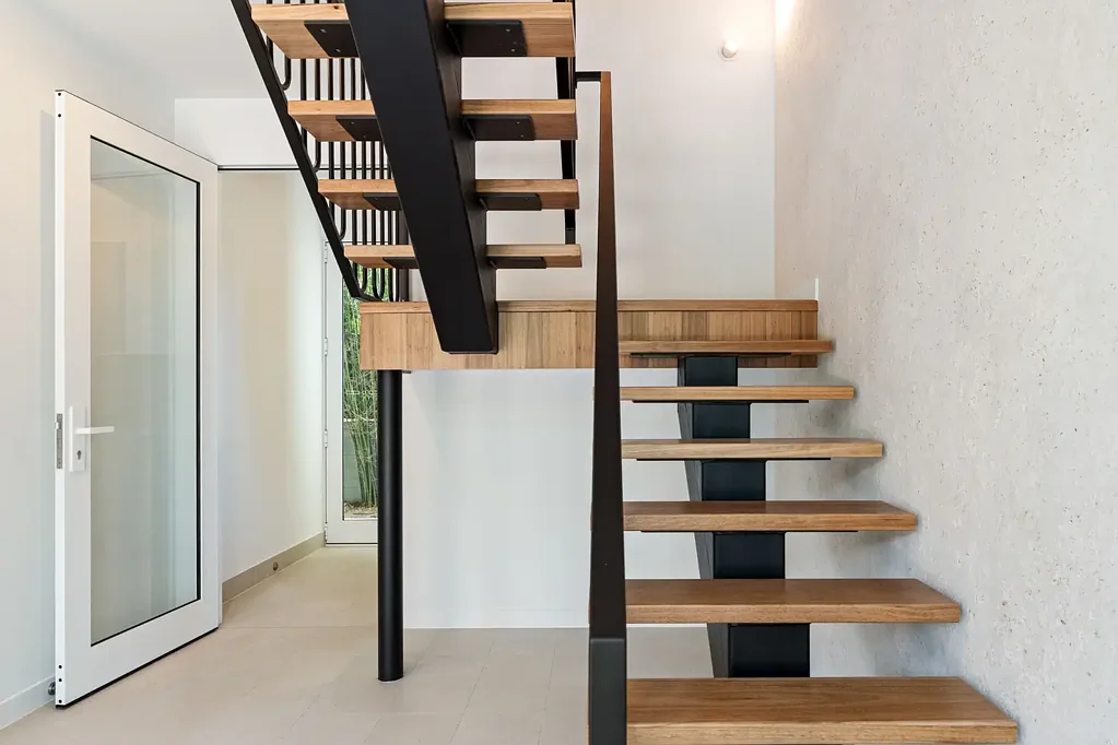 BOUTIQUE LIFESTYLE LIVING - WITH LUXE COMFORT