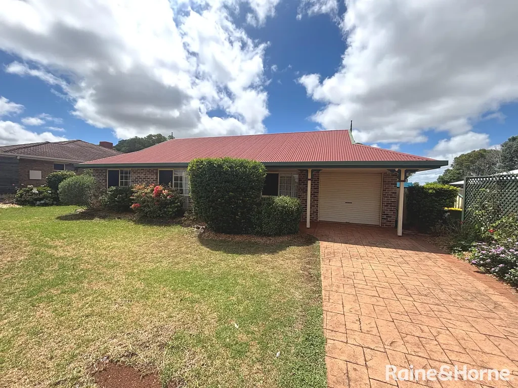 35 Cowie drive, Kingaroy, QLD 4610