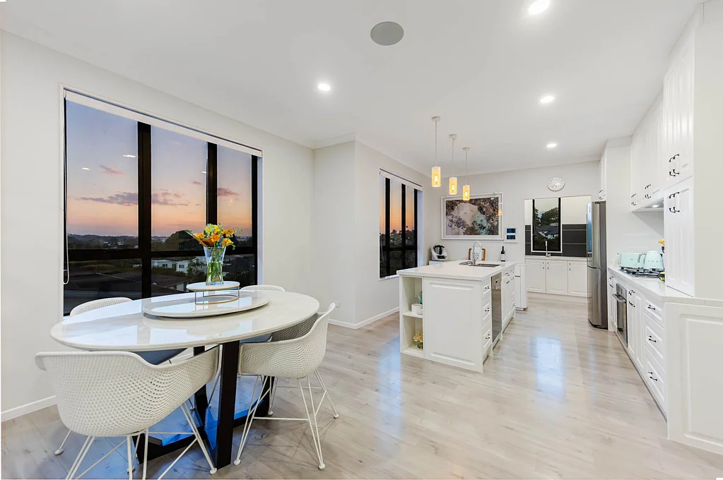 Unsworth Heights 5ห้องนอน Urgent Sale Required - Bring your offers!